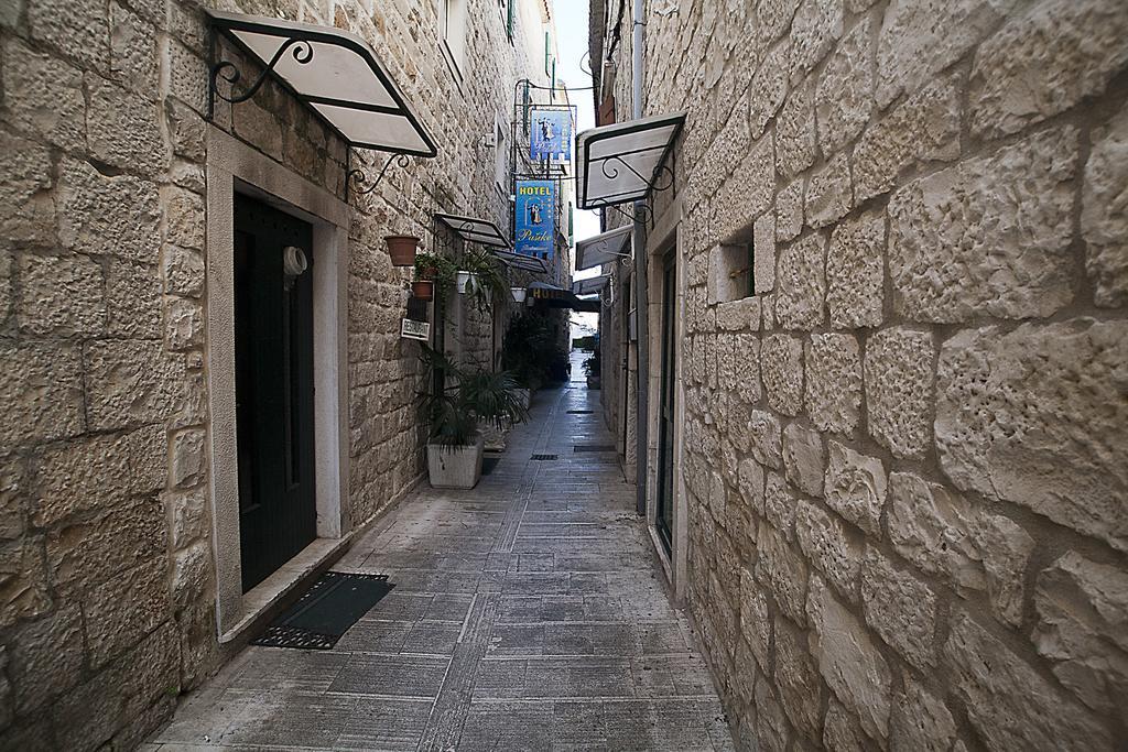 Rooms Livia تروغير المظهر الخارجي الصورة